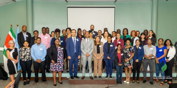 2025.12.02 Biodiversiteitsdialoog dag 01 28 1536x704 1 Beleidsmakers en experts uit het Caribisch gebied bundelen krachten in Paramaribo om biodiversiteitsstrategieën te versterken en zich voor te bereiden op het Zevende Nationaal Rapport, met een focus op samenwerking, monitoring en inclusieve participatie - Lees meer en laat een reactie achter...