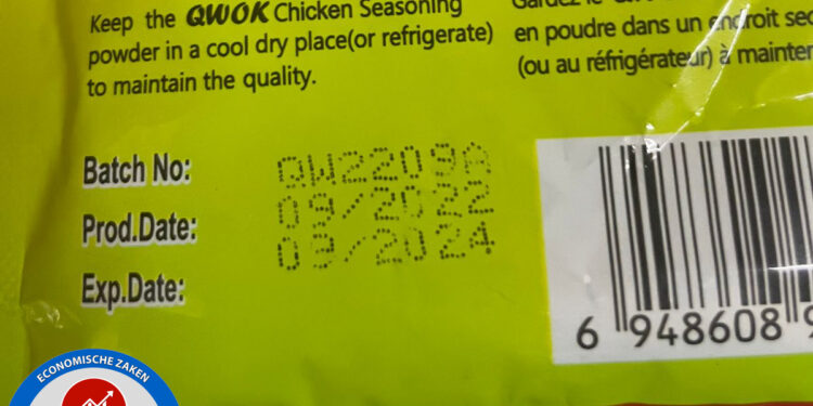 ECD grijpt in bij supermarkten: vervallen producten en ontbrekende prijzen vastgesteld 1 4 e1765823161126 De ECD trof bij supermarkten vervallen producten en ontbrekende prijzen aan, met maatregelen tot gevolg. Ontdek wat dit betekent voor jouw winkelbezoek in het volledige