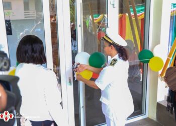 594546123 1176225638028556 5627308802915587851 n 1536x1025 1 Santodorp verwelkomt een modern BvB-kantoor dat wachttijden verkort en de dienstverlening versnelt. Met comfortabele werkplekken en een gastvrije ontvangst wordt de service voor inwoners en medewerkers flink verbeterd - Lees meer en laat een reactie achter...