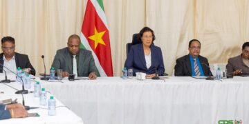 999edab3 aa72 48c5 87d7 ccade8cbc73c President Simons sluit plegers van zedendelicten uit van Srefidensi-gratie om slachtoffers te beschermen. Lees verder voor meer over deze belangrijke beslissing.