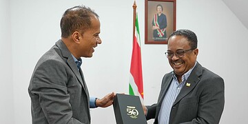 SAB 1 SAB en vicepresident Rusland bespreken samenwerking voor suikerproductie en groei rond olie en gas. Ontdek hoe dit Suriname’s economie kan versterken in het volledige artikel.