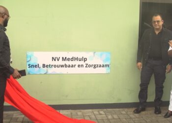 VWA 7 Een nieuwe huisartsen-spoedpost opent de zorg dichterbij en ontlast de Spoedeisende Hulp. Ontdek hoe dit de gezondheidszorg in Suriname versterkt. Lees meer!