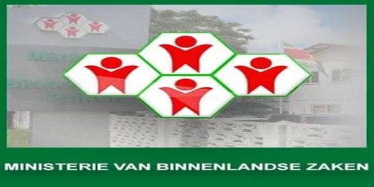 biza logo Het Ministerie van Binnenlandse Zaken (BiZa) stopt met het financieren van mobiele telefonie die via het ministerie aan individuen wordt verstrekt.