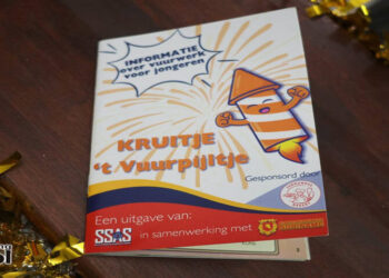 kruitje t vuurpijltje Basisscholieren leren brandveiligheid met het nieuwe boekje Kruitje ’t Vuurpijltje, ontwikkeld door brandweer en onderwijs. Ontdek hoe dit initiatief kinderen beschermt. Lees meer!