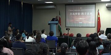 scholarship Acht Surinaamse studenten ontvingen beurzen voor hun uitmuntende prestaties in de Chinese Bridge competitie. Ontdek hun inspirerende verhaal en kansen voor de toekomst. Lees meer!