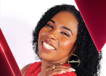 614623632 10173432825010557 3230998447084408145 n e1768232636803 Zangeres Danitsia Sahadewsing maakt bekend dat zij dit seizoen te zien zal zijn in The Voice of Holland. De artiest deelde het nieuws vanmorgen via haar Facebook-pagina, waar zij aangeeft “niet te kunnen wachten” om haar deelname met het publiek te delen.