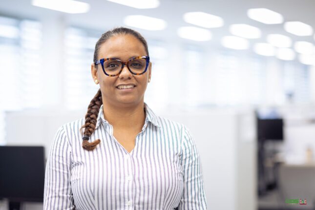 BOG benadrukt samenwerking cruciaal bij indammen chikungunya 1 In Suriname zijn opnieuw besmettingen met chikungunya vastgesteld, na een periode van circa tien jaar zonder bevestigde gevallen. Dat bevestigt Stephanie Cheuk A Lam, waarnemend hoofd van de Milieu-Inspectie bij het Bureau voor Openbare Gezondheidszorg (BOG).