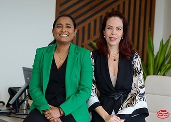 N.V. CIC N.V. Consolidated Industries Corporation (CIC) zet het jaar 2026 in met een strategische wijziging in de top. Ratna Khedoe is benoemd tot Managing Director en krijgt de leiding over de verdere koers van het bedrijf, gericht op toekomstbestendige groei en innovatie. Zij volgt Kathleen Healy op, die CIC in de afgelopen jaren naar een sterkere marktpositie en een stevige exportbasis heeft geleid.