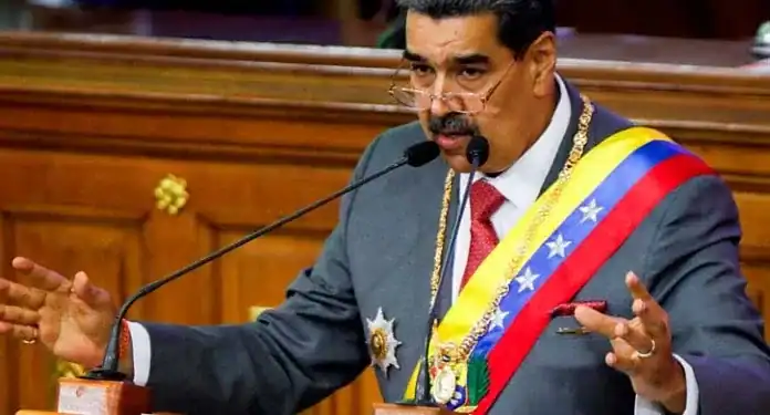 Maduro vandaag voor rechter in New York na Amerikaanse operatie; Delcy Rodríguez neemt tijdelijk roer over 1 Nicolas Maduro presentara su reforma a la Constitucion venezolana en enero de 2026 696x431 1 Nicolás Maduro staat vandaag voor de rechter in New York, terwijl Delcy Rodríguez tijdelijk het leiderschap in Venezuela overneemt. Lees verder voor alle details en