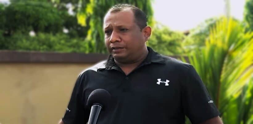 Rawien Raghoenandan dna Rijstboeren in Nickerie worstelen met hoge kosten en gebrek aan brandstof voor graafmachines. Lees hoe zij de overheid oproepen tot betere steun.