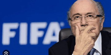 Screenshot 2026 01 27 123150 De voormalige FIFA-voorzitter Sepp Blatter heeft zich uitgesproken achter de Zwitserse jurist Mark Pieth, die supporters adviseert om niet naar de Verenigde Staten te reizen voor het WK. Blatter citeerde Pieth op sociale media en stelde dat het toernooi “terecht ter discussie” wordt gesteld.