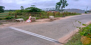 brug parakreek Zaterdag 3 januari is de brug over de Parakreek drie uur afgesloten vanwege werkzaamheden. Houd rekening met omleidingen en lees het volledige artikel voor details.