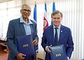 Guyanese agronomist Muhammad Ibrahim (left) will serve as IICA Director General for the period 2026-2030, succeeding Argentine veterinarian Manuel Otero, who held the position for two consecutive terms.