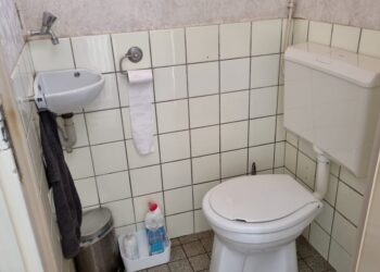 wp 1629628706688 scaled 1 Het ministerie ontkracht de video over betaaltoiletten op scholen en benadrukt juiste informatie via officiële kanalen. Lees verder voor alle details en feiten.