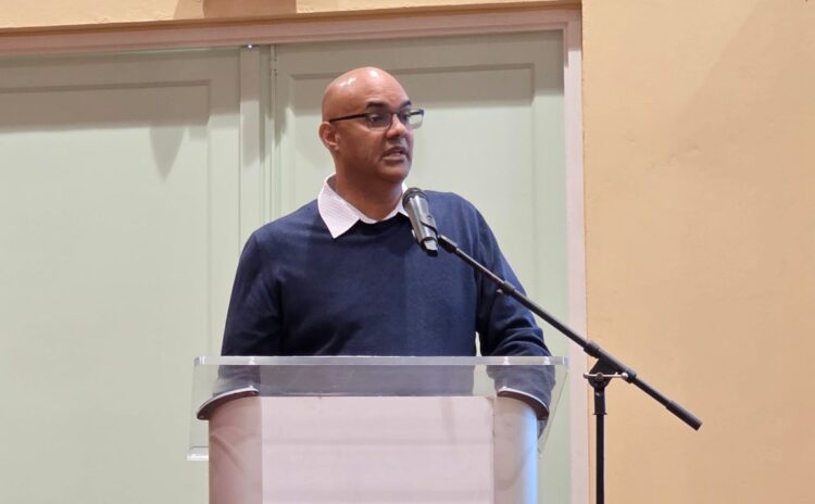 WhatsApp Image 2026 02 21 at 20.56.58 1 1152x1536 1 e1771720957371 POLITIEK & ECONOMIE | MISDAAD & POLITIE | INGEZONDEN | COLUMN & OPINIE | ENTERTAINMENT | SPORT | GEZONDHIED | KEY NEWS |