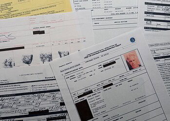 ap26032807655078a Een hoge functionaris van het Amerikaanse ministerie van Justitie heeft zondag de verwachting getemperd dat de vrijgegeven Jeffrey Epstein-dossiers tot extra strafrechtelijke vervolgingen zullen leiden.