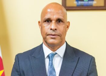 0432f519 2905 4e80 a153 3bb50d1485af e1774737006564 Ambassadeur Antonius wil de samenwerking met Brazilië versterken op gebied van veiligheid, economie en onderwijs. Ontdek hoe deze relatie Suriname kan versterken in het volledige ....