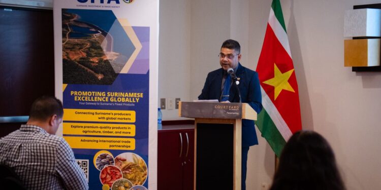 2026.03.13 BIS 02 SITA Launch 3e Business Barometer Survey De Suriname Investment and Trade Agency (SITA) heeft vrijdag 13 maart 2026 de derde ronde van de nationale Business Barometer Survey gelanceerd.