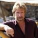Filmicoon en martial arts-legende Chuck Norris sterft op 86-jarige leeftijd 9 260320 chuck norris zz 120444747cc2 Chuck Norris, de Amerikaanse acteur en martial arts-kampioen die wereldwijd bekend werd met films en de televisieserie Walker, Texas Ranger, is overleden. Hij werd 86 jaar oud.