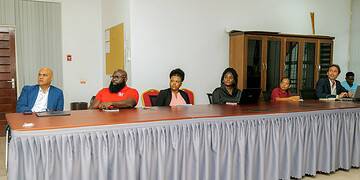 657285117 1244473444439972 7703297081114838366 n Zijin Rosebel presenteerde plannen voor de Saramacca Mill aan minister Abiamofo, met focus op techniek, infrastructuur en financiën. Lees verder voor alle details ....