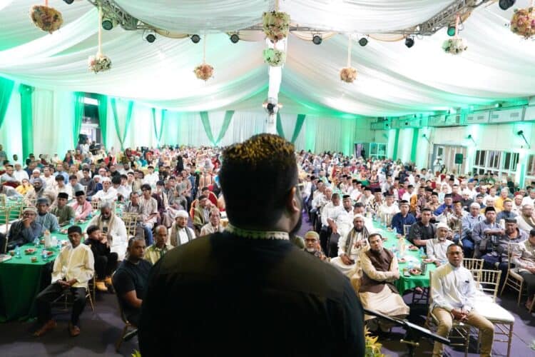 83b528d6 7053 4c4a a9f8 65da6b1394f3 POLITIEK & ECONOMIE | MISDAAD & POLITIE | INGEZONDEN | COLUMN & OPINIE | ENTERTAINMENT | SPORT | GEZONDHIED | KEY NEWS |