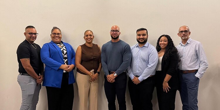 ICT Associatie Suriname zet strategische koers uit voor 2026–2028 1 ICTAS Het bestuur van Furgell Pinas is opnieuw gekozen tijdens een bestuursverkiezing van de ICT Associatie Suriname. Zij verlengen hun zittingsperiode van 2026 tot en met 2028.