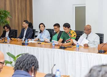 SER moet richting helpen geven aan duurzame ontwikkeling Suriname 2 Suriname’s new Socio-Economic Council aims to guide sustainable growth beyond oil, focusing on collaboration and long-term resilience. Discover how this shapes the future ....