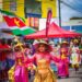 Culturele missie naar Curaçao vergroot zichtbaarheid Suriname 8 WhatsApp Image 2026 02 20 at 7.53.16 AM De culturele uitwisseling van Stichting B’Art, Culture & Sport Empowerment met Curaçao is volgens de organisatie succesvol verlopen. Tijdens een van de grootste evenementen op het eiland presenteerde de Surinaamse delegatie de Surinaamse kunst en cultuur aan een internationaal publiek en onlinevolgers.