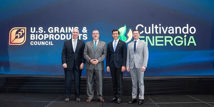 Mark Wilson, Chair of the Board of Directors of the U.S. Grains and Bioproducts Council (USGBC); Bernardo Arévalo, President of Guatemala; Luke Lindberg, Under Secretary for Trade and Foreign Agricultural Affairs at the United States Department of Agriculture (USDA); and Ryan LeGrand, President and CEO of the USGBC.