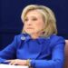 hillary clinton De House Committee on Oversight and Government Reform maakte maandag de volledige video-opnames openbaar van de depositieverhoren van oud-president Bill Clinton en oud-minister van Buitenlandse Zaken Hillary Clinton.