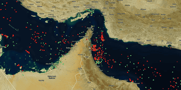 skynews strait of hormuz satellite image 7180536 Een Turks schip heeft toestemming gekregen om de Straat van Hormuz te passeren, nadat daarvoor groen licht was verkregen van de Iraanse autoriteiten. Dat heeft de Turkse minister van Transport en Infrastructuur, Abdulkadir Uraloglu, bekendgemaakt via Turkse media.