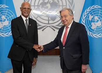 2026.04.02 BIS 02 Aanbieding geloofsbrieven UN PV Kerpens Ambassadeur Michel Kerpens is officieel benoemd als Surinames permanente vertegenwoordiger bij de VN, met focus op multilaterale diplomatie en duurzame ontwikkeling ....