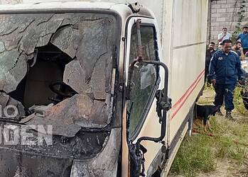 666592228 122319774884011040 4865898878290505476 n Een grasbrand in Wanica sloeg over naar een erf, waarbij meerdere voertuigen beschadigd raakten en deels uitbrandden. De politie onderzoekt de oorzaak ....