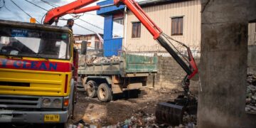 675139871 1594066002156992 4932715490843088763 n Suriname kampt met terugkerend afvalprobleem ondanks schoonmaakacties; gedragsverandering en structurele aanpak zijn cruciaal voor blijvende verbetering ....