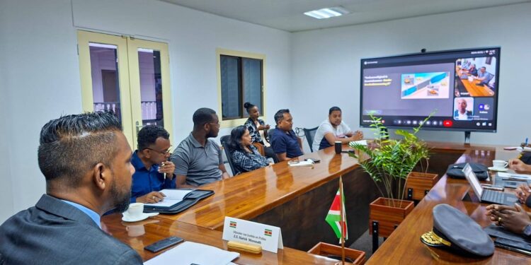 683089951 1366326878857013 6246326927081763266 n Suriname introduceert elektronische verkeershandhaving met snelheidscamera’s en digitale boetes om verkeersovertredingen sneller te registreren en de verkeersveiligheid te verbeteren ....