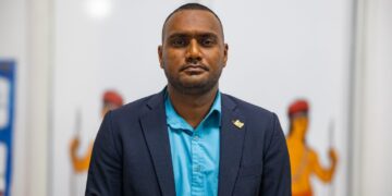 Nieuwe RvC Canawaima wil orde herstellen en vertrouwen terugwinnen 1536x1024 1 De nieuwe Raad van Commissarissen van Canawaima zet in op structuur en transparantie om het vertrouwen te herstellen na recente spanningen binnen het staatsbedrijf ....