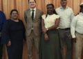 Implementatie National Port Community System moet havenlogistiek Suriname moderniseren 3 PCS stuurgroep haven Suriname start met de implementatie van een digitaal Port Community System om havenlogistiek te moderniseren, efficiëntie te verhogen en internationale concurrentiepositie te versterken ....