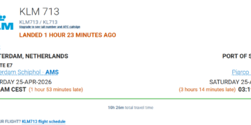 Screenshot 2026 04 25 174310 Een KLM-vlucht naar Amsterdam week uit naar Trinidad door sluiting luchtruim Zanderij, waardoor passagiers langdurig vastzaten zonder voorzieningen. Structureel tekort luchtverkeersleiders speelt rol ....