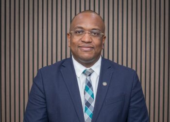 27c7f961 9e61 4a6c bd35 ff143fd504a9 e1779200989704 Suriname neemt het voorzitterschap van COFCOR over om Caricom sterker te positioneren in de wereldpolitiek en regionale samenwerking te bevorderen. Lees verder voor alle details.