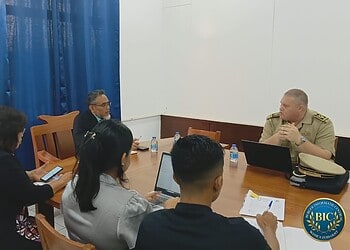 691325869 1378613094294282 2373625408183355431 n Minister Soeropawiro en DC Muller bespraken knelpunten bij grondrechten en houttransport, met afspraken voor structurele samenwerking en duurzame oplossingen ....