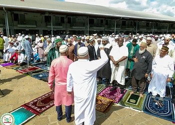 Vicepresident Ronnie Brunswijk tijdens Ramadan op 10 mei 2024