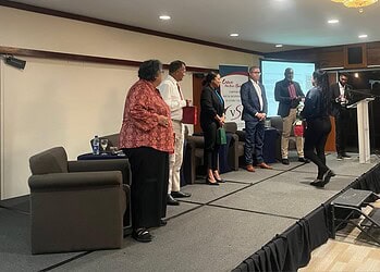 VSBSTRA3 De Vereniging Surinaams Bedrijfsleven waarschuwt dat bestuurlijke zwakte en corruptie de grootste bedreiging vormen voor Surinames olie-inkomsten en economische toekomst ....