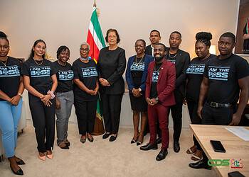 WhatsApp Image 2026 05 08 at 17.27.24 2 President Simons benadrukt gezamenlijke verantwoordelijkheid voor verkeersveiligheid tijdens lancering van campagne “I’m a BOSS” tegen rijden onder invloed in Suriname ....