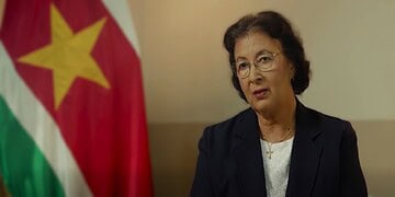 jeniffer simons pres De regering rondt binnen twee weken het huisvestingsplan af om betaalbare woningen te garanderen, ook met oog op de groeiende olie- en gasindustrie. Lees verder voor details over de aanpak.