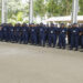 Nieuwe lichting agenten gevraagd op gedrag te letten 9 politie rekruten 1 Tijdens de beëdiging van 205 nieuwe agenten benadrukten leiders het belang van voorbeeldgedrag en zelfbeheersing, zowel in functie als privé, om het vertrouwen in de ....