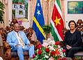 Charles Cooper, tweede viceminister-president van Curaçao, en president Jennifer Simons | Foto CDS
