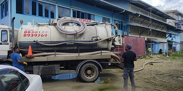 IMG 20260613 WA0011 1536x864 1 Dringend onderhoud bij Jeugd Doorgangscentrum Opa Doeli heeft verstoppingen verholpen en de hygiëne verbeterd. Zo blijft het centrum veilig en leefbaar voor jongeren en personeel. Lees meer in het volledige