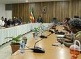 c6e1a5e4 12e5 4a35 952a eb528469d97e De Surinaamse regering garandeert dat de achterstallige betalingen aan ruim 300 examinatoren uiterlijk vrijdag worden afgerond, na overleg met onderwijsbonden en betrokken ministeries.