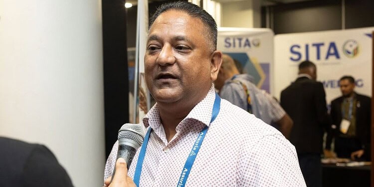 EAS warns: Suriname lacks up to 80 MW of power capacity 1 Anand Kalpoe2 Suriname faces a power shortfall of 60 to 80 MW due to years of underinvestment, meaning new capacity will not be available for another one to two years and increasing the risk of outages.