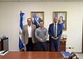 IICA y El Salvador fortalecen cooperación contra consecuencias de El Niño 2 29fc85b9 70dc 68d6 46b8 aefd3830ed60 IICA y El Salvador fortalecen su cooperación para proteger a los pequeños agricultores contra la sequía y las consecuencias de El Niño, con inversiones en semillas, ganadería y proyectos agrícolas resilientes al clima.